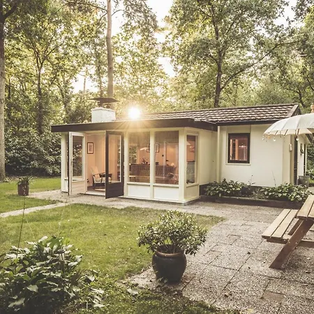 Boshuisje Op De Veluwe Holiday home Nunspeet
